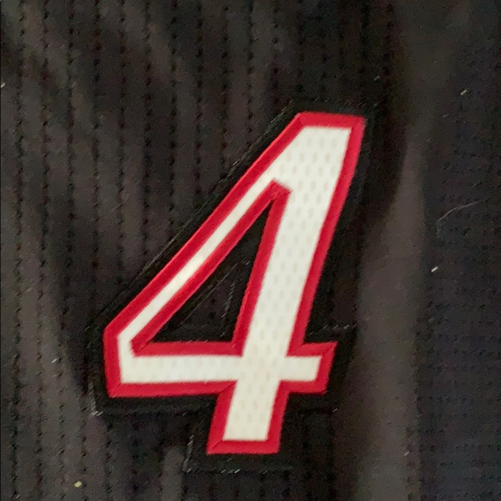 Miami heat jersey - Picture 3 of 5